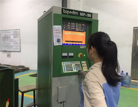 塑膠模具廠