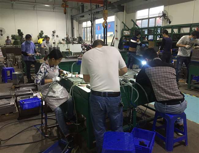 雙色模具